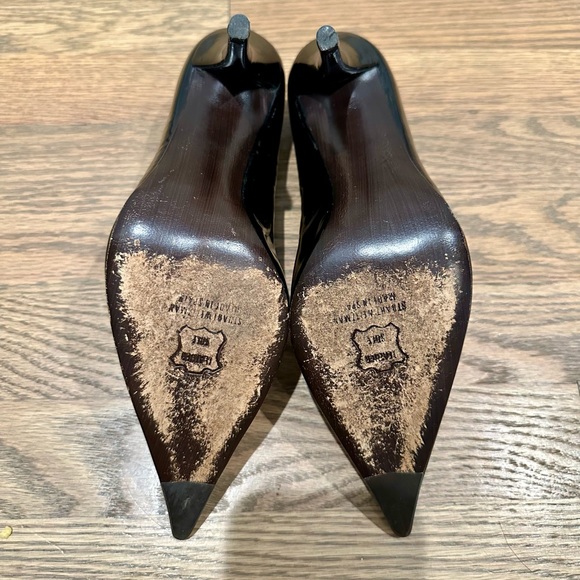 Stuart Weitzman - Black Patent Leather Pumps - Picture 4 of 4